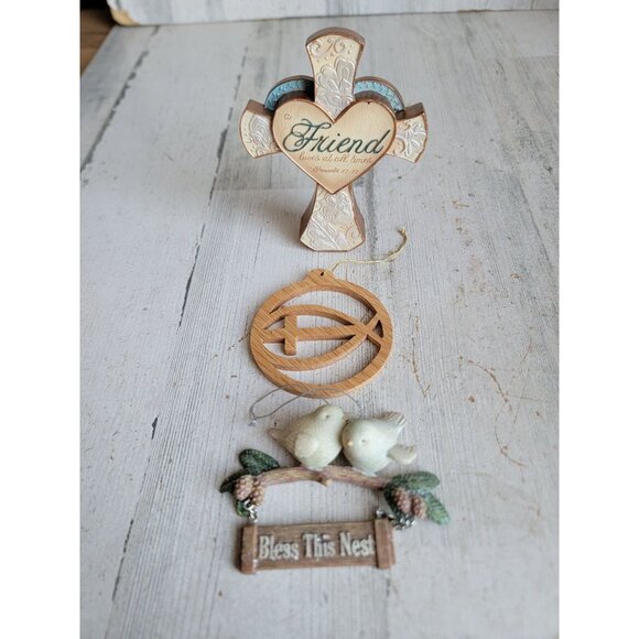 Religious cross bless this nest bird ornament Xmas set figure decor - Picture 1 of 6